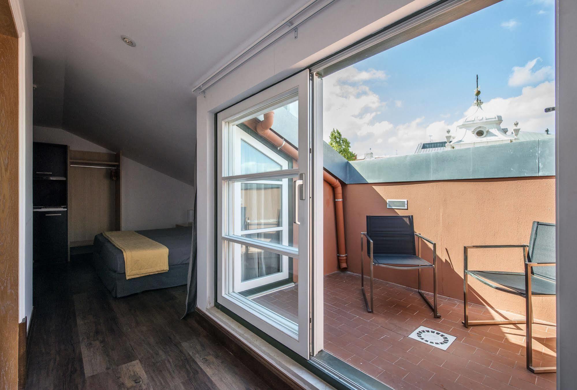 Garrett 48 Apartments Lisboa Екстериор снимка